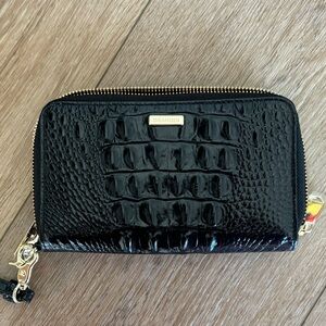 Brahmin Zoe Double Zip Wristlet/Wallet NWOT, plastic still on hardware.